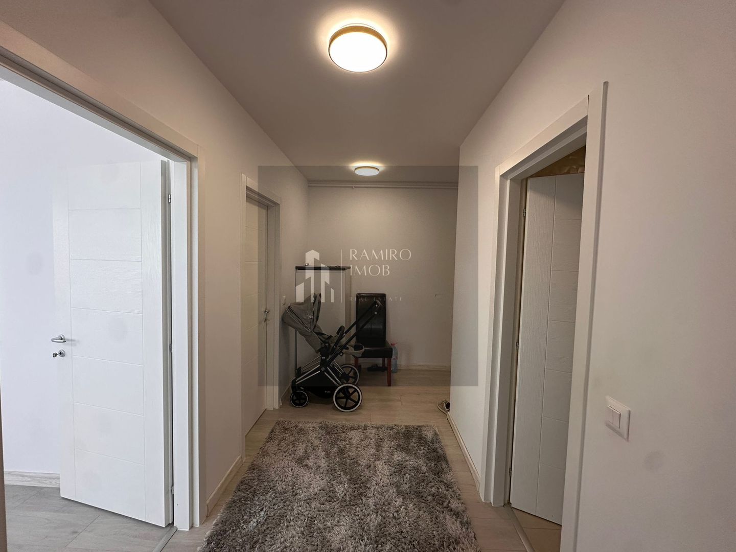 Apartament 2 camere  decomandat 67mp bloc nou Hills Splai - Poză 7