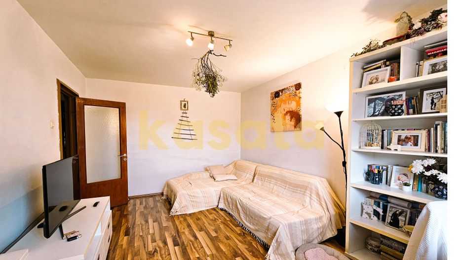 3 camere Titan – bloc solid, parcuri și metrou la 16 min distanța - Poză 1