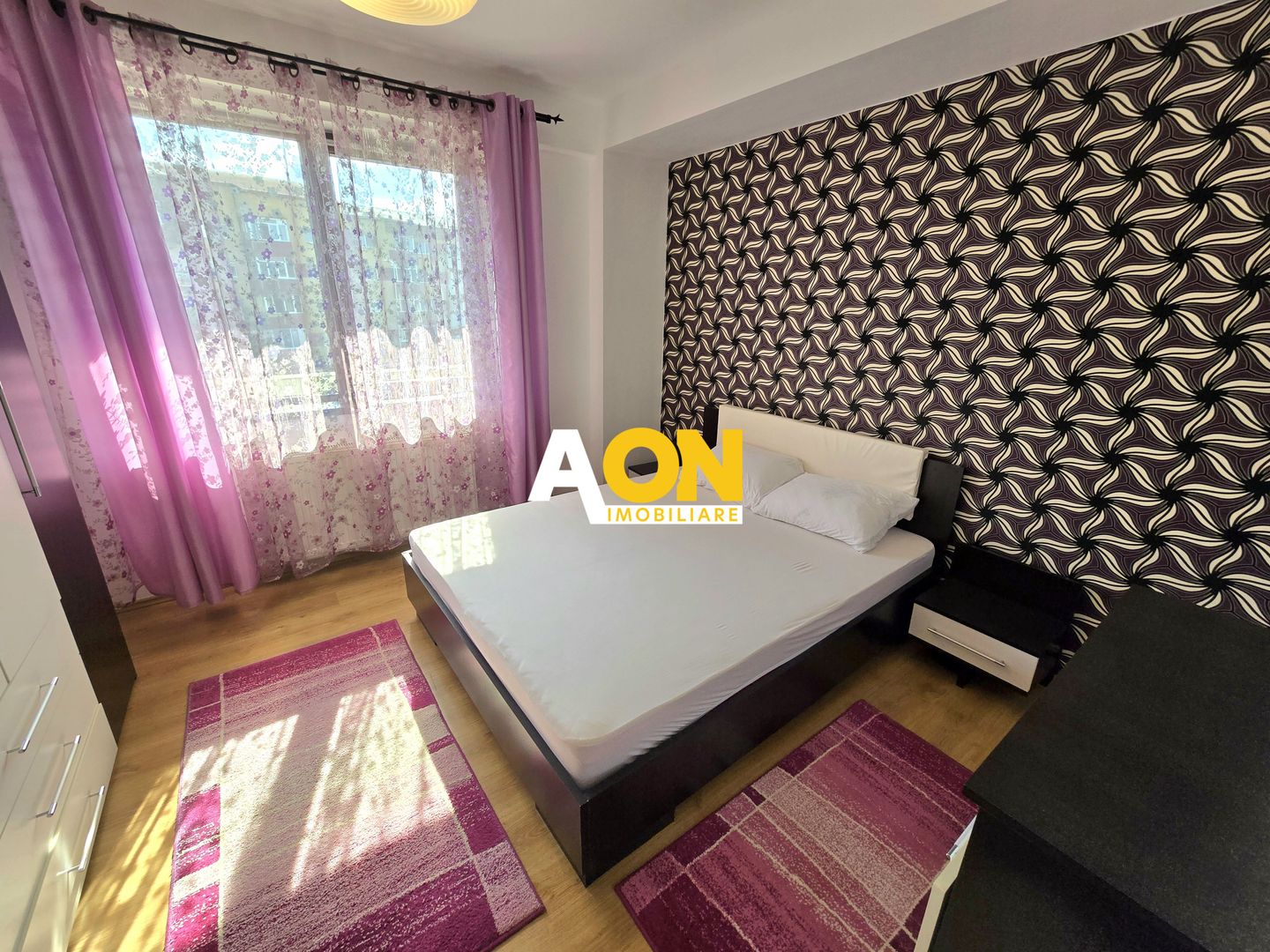 Apartament cu 2 Camere, Zona Stadion, Bloc Nou - Poză 2