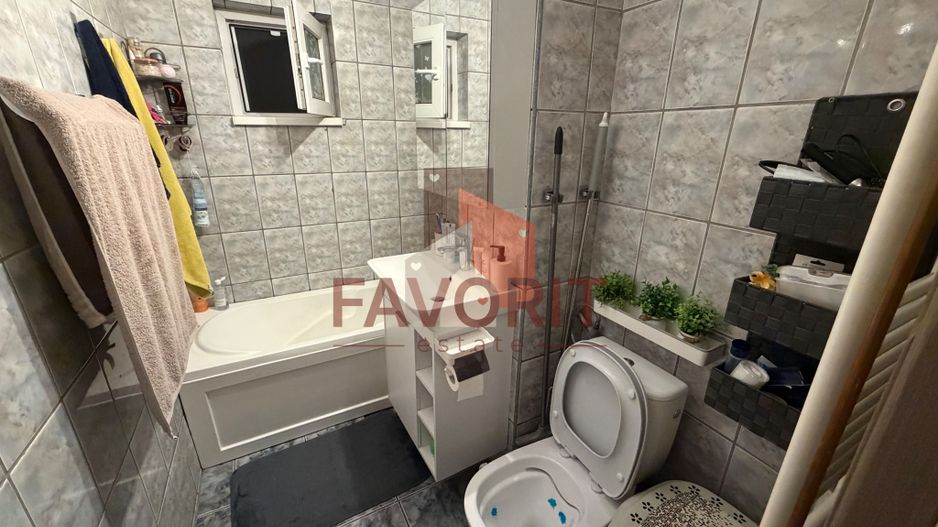 Mobilat si utilat. Bloc izolat. La 2 pasi de scoala - Poză 12