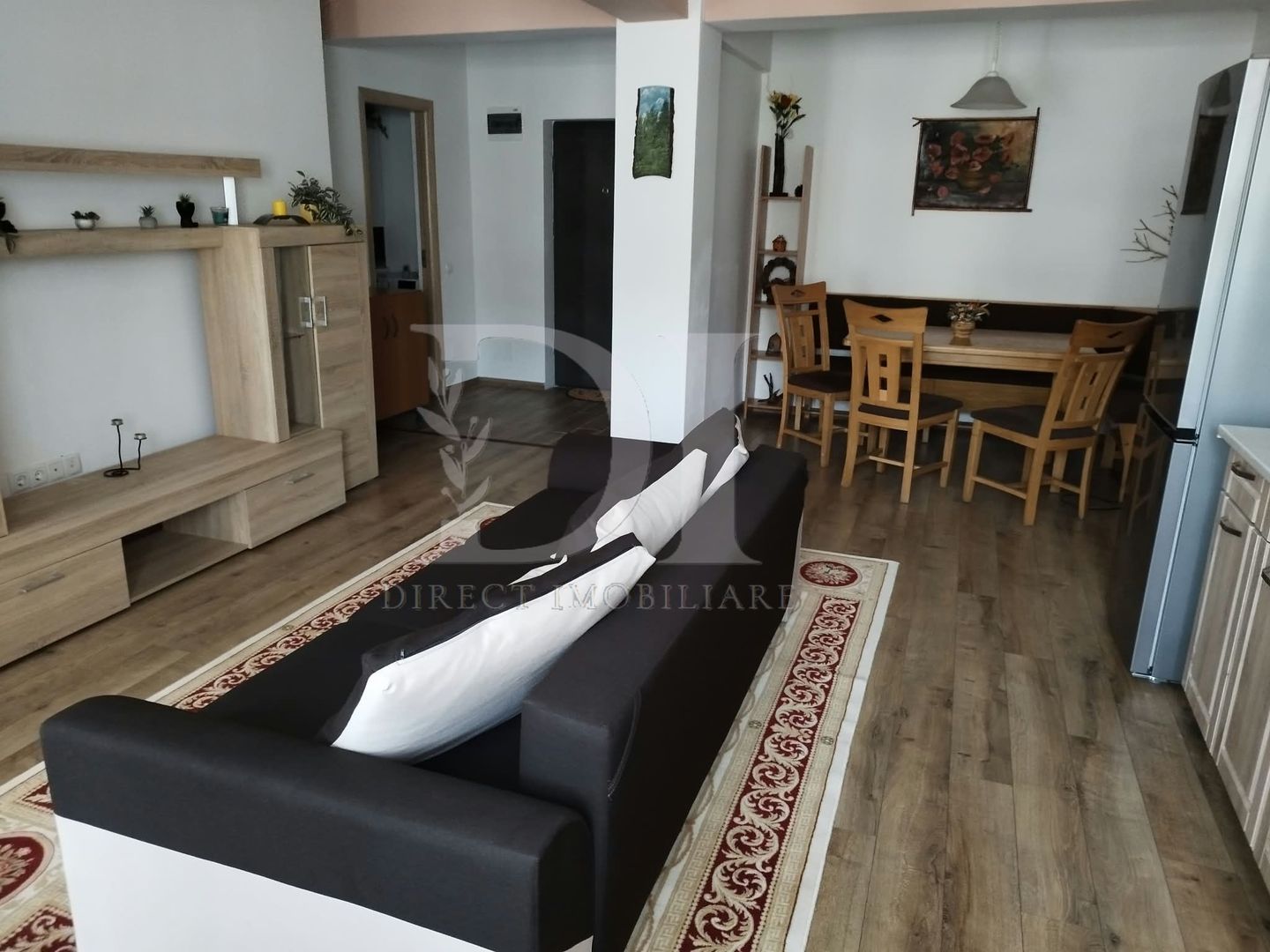 APARTAMENT 2 CAMERE DE ÎNCHIRIAT - Poză 6