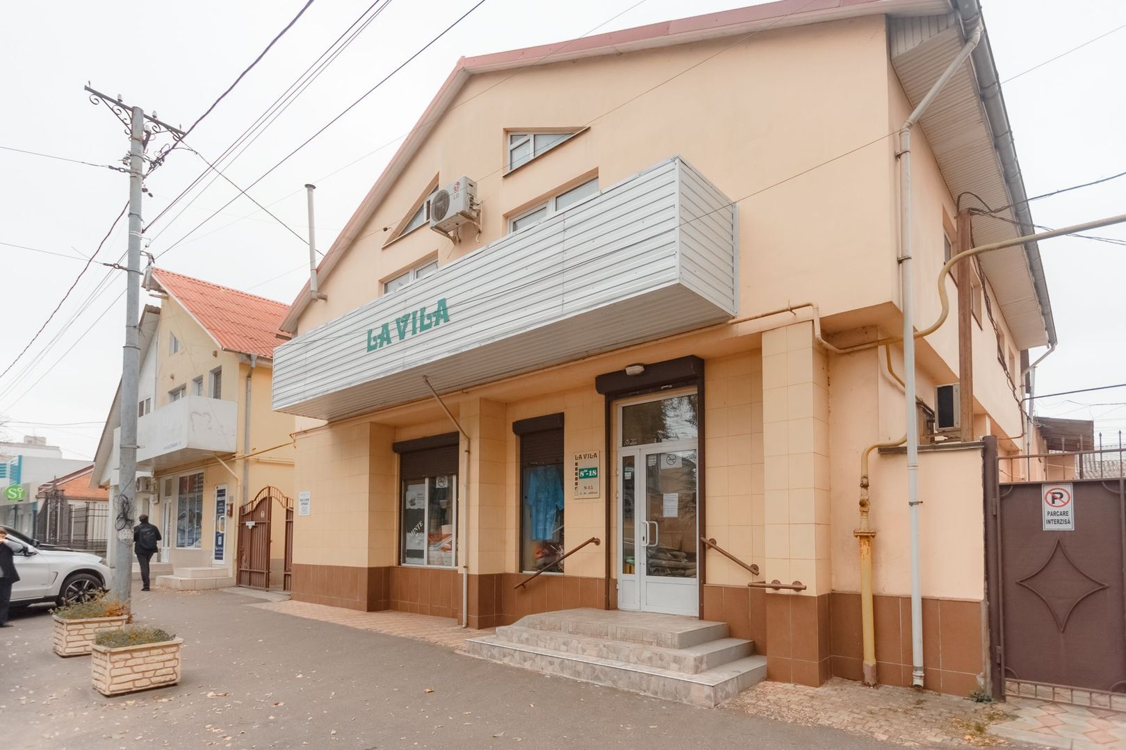 Clădire comercială cu birouri Centru, Mun. Chișinău - Poză 1