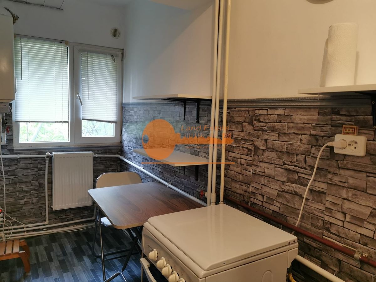 Garsonieră  decomandată cu centrala proprie – la 5 minute de metrou - Poză 6