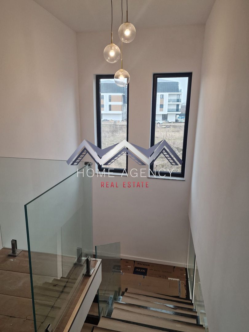 Casă single P+1+Pod în Otopeni - Poză 12