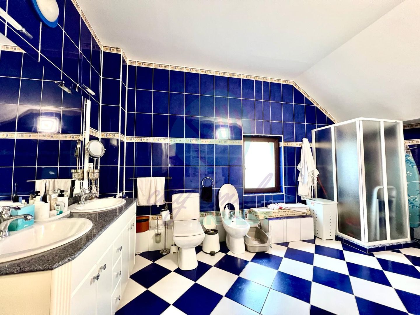 APARTAMENT PREMIUM IN VILA-FINISAJE DE LUX-UNIRII-CURTE PROPRIE - Poză 10