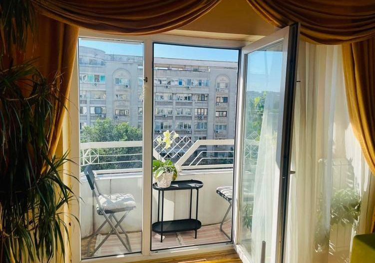 PROPRIETAR, Decebal stradal, 3 camere, 82 mp, etaj 6, 2 băi, 2 balcoane - Poză 3