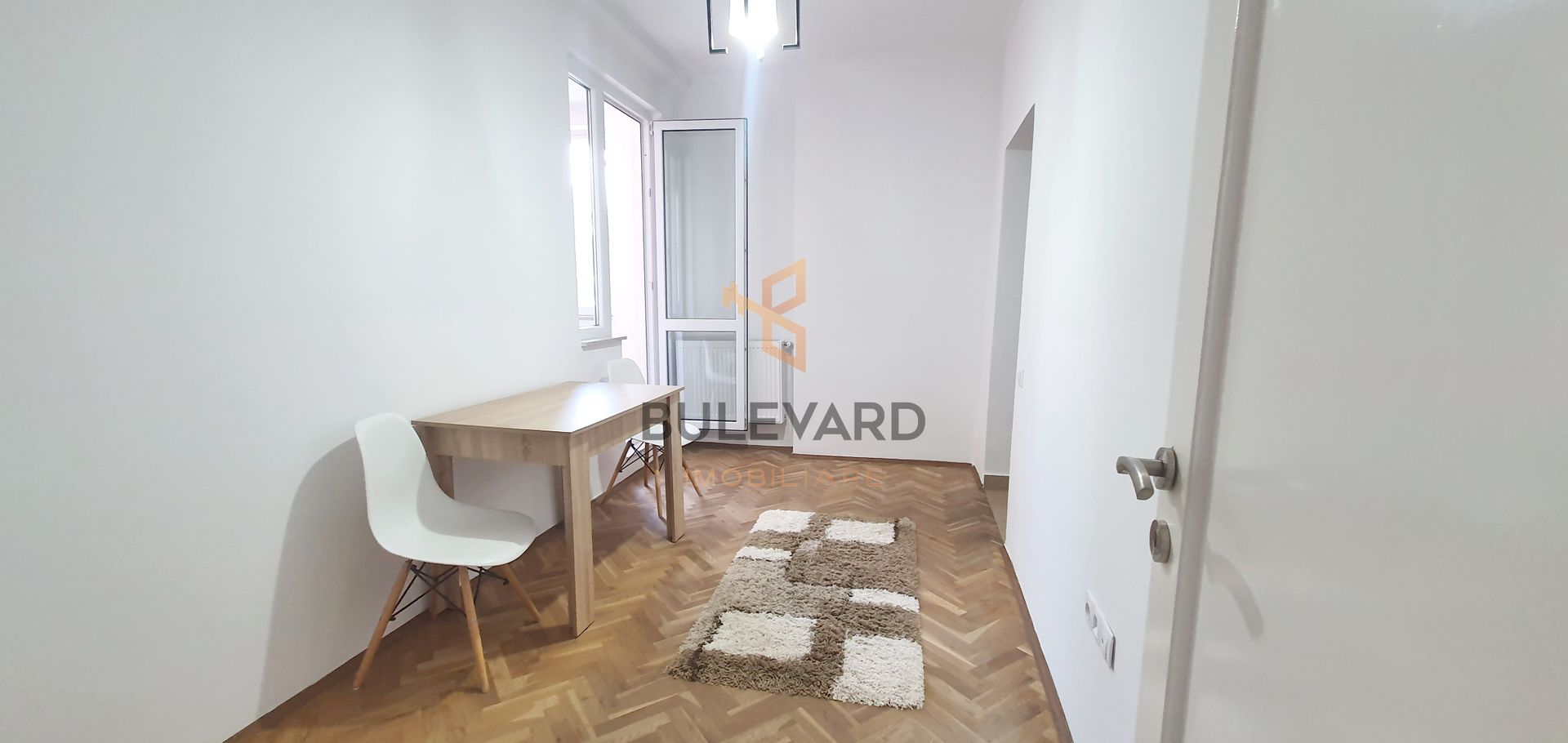Apartament cu 2 camere ultracentral, zona strazii Avram Iancu! - Poză 1