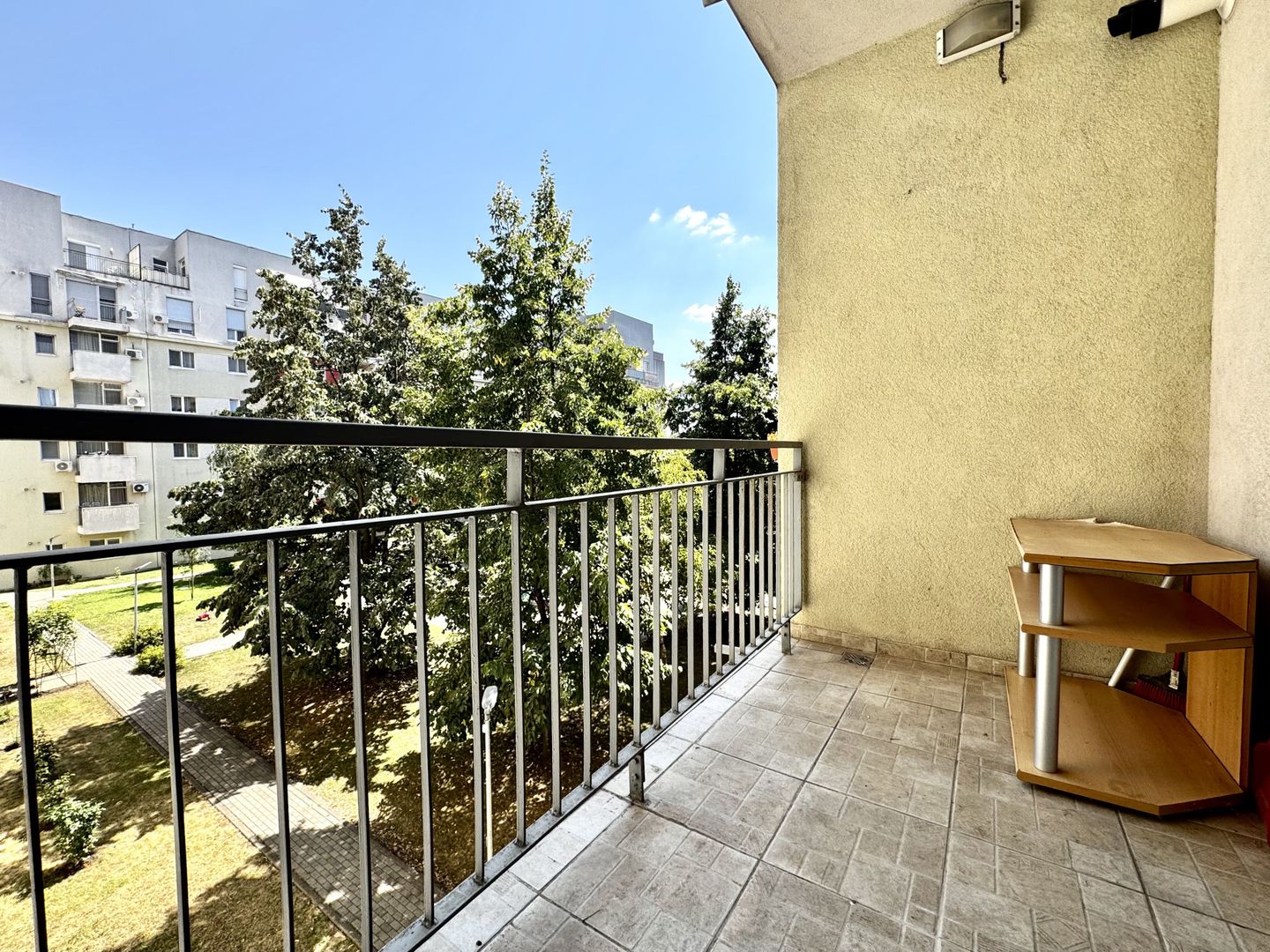 Apartament 1 cameră cochet, cu  parcare, terasă, in zona Aradului - Poză 11