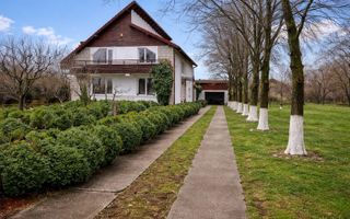 Proprietate cu 2 case I 1.700 mp teren I aproape de lac – Ghermănești - Poză 1