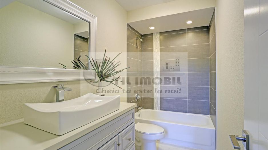 BLOC NOU! Apartament cu o camera+dressing Tatarasi etaj 10 50mp 85.000 euro - Poză 4