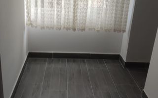 BRASADAS vinde garsonieră etaj 1 Soarelui. - Poză 1