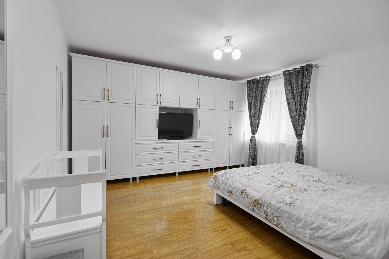 Casă rară în Găvana | Vecină cu pădurea, aproape de toate facilitățile - Poză 2