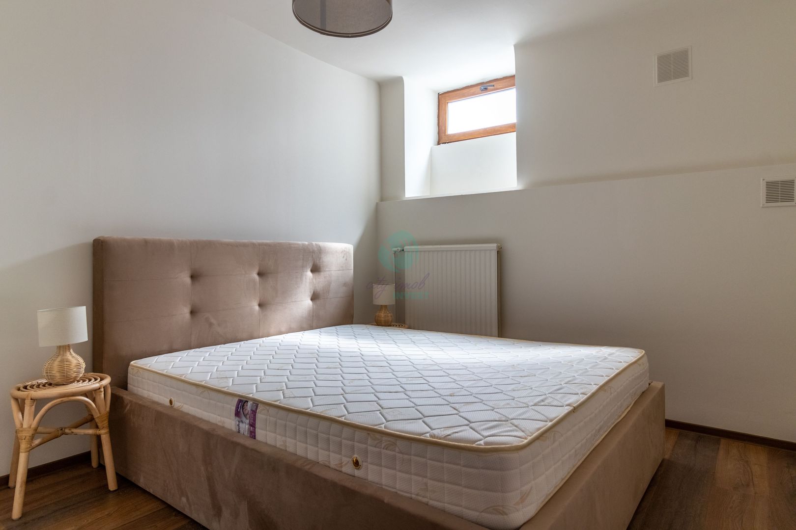 Vila interbelica AIRBNB "la cheie" - Poză 16