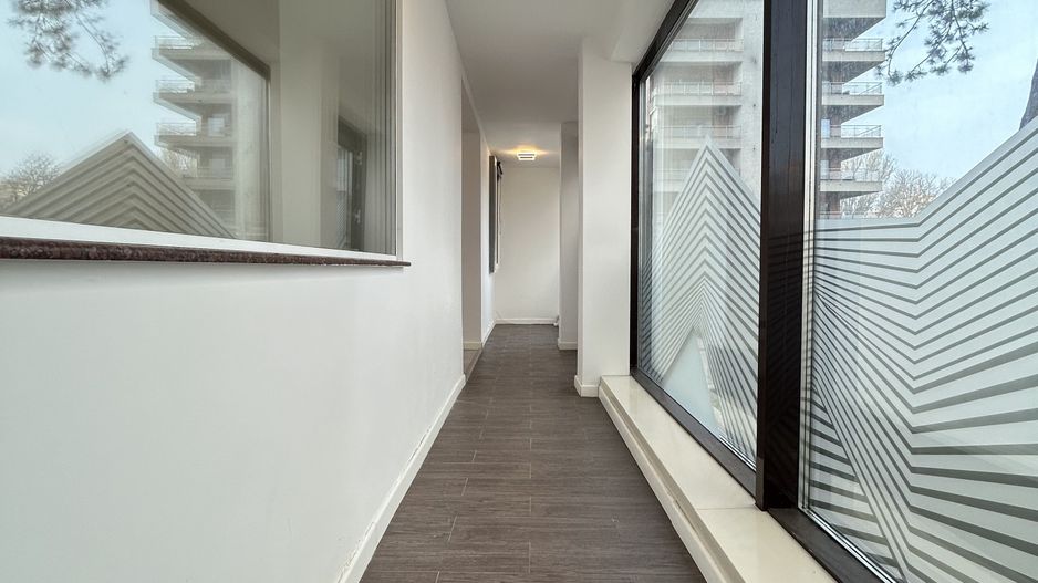 Spațiu pretabil sediu firmă sau activitate comercială - Tomis II - Poză 10