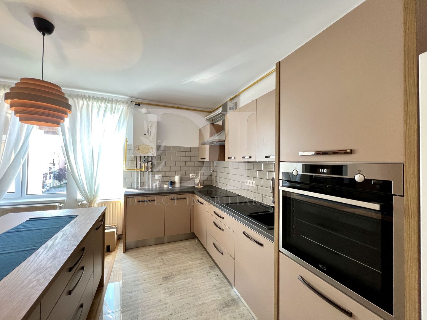 Apartament cu 3 camere / De inchiriat / Zona Somesului - Poză 2