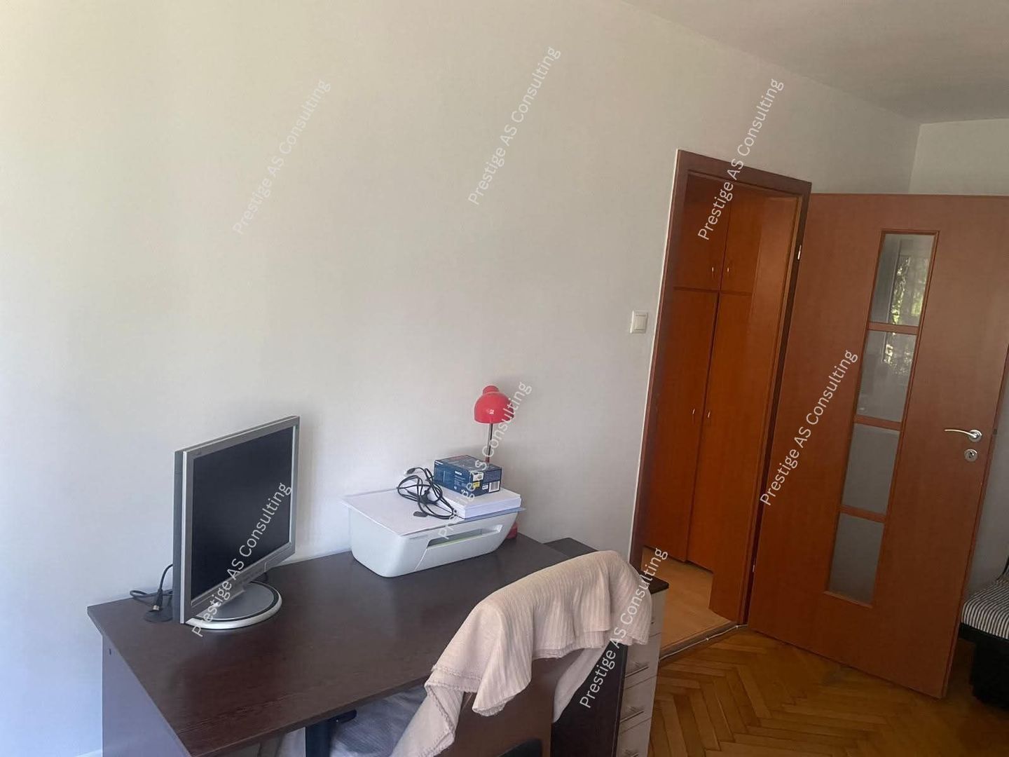 Apartament 3 Camere | Etaj 1 | Str Bucureti-Medicina - Poză 10