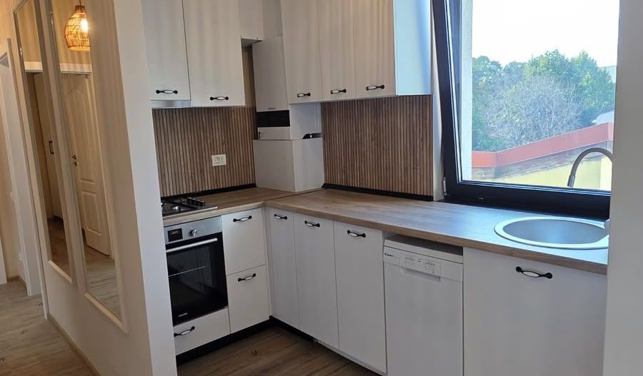 AP. 2 CAMERE- DECEBAL, PET-FRIENDLY, PARCARE INCLUSA, CENTRALA, MODERN - Poză 2