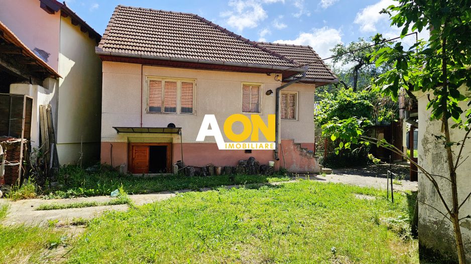 Casa tradițională de vânzare în Săsciori, Alba, 1384 mp teren - Poză 1