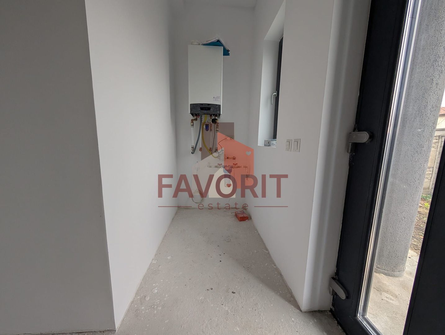 Casa individuala | Parter + Etaj | Asfalt | Toate utilitatile | - Poză 16