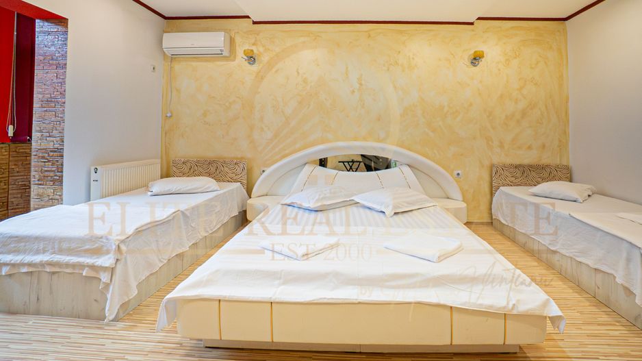 Casă spațioasă cu funcțiune de pensiune – Kamsas - Poză 7