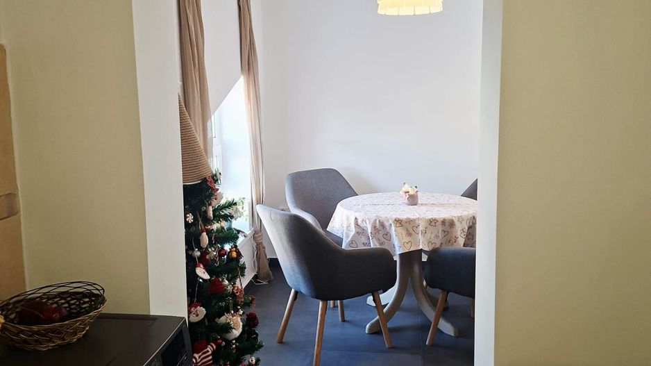 Apartament decomandat si parcare - Poză 12