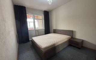 Vânzare, apartament, 3 camere, str. Petru Zadnipru, Ciocana - Poză 1