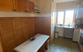 Apartament cu 4 camere in zona strazii Nicolae Titulescu - Poză 6