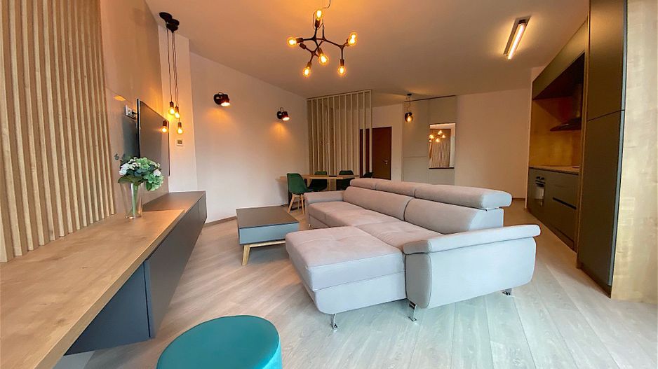 Apartament cu parcare subterana in imobil cu piscina si SPA - Poză 4