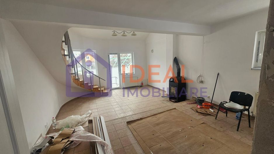 Spatiu Comercial cu 11 camere, 365 mp utili,  zona Cale Dumbravii - Poză 10