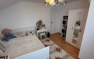 Casa de vanzare in cartierul Grigorescu/Oradea - Poză 11