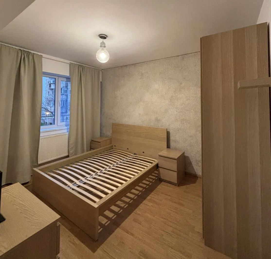AP. 2 CAMERE SEBASTIAN, MOBILAT MODERN, CENTRALA PROPRIE, PET FRIENDLY - Poză 3