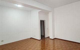 De inchiriat spatiu comercial I birouri Central - Poză 1