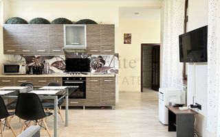 Apartament central cu 3 camere de vanzare in Oradea - Poză 4