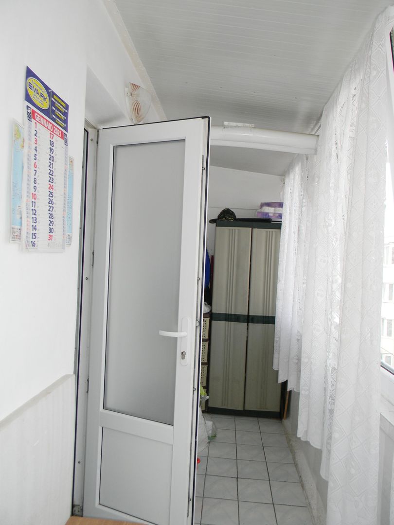 Apartament decomandat in Sacele - Poză 7