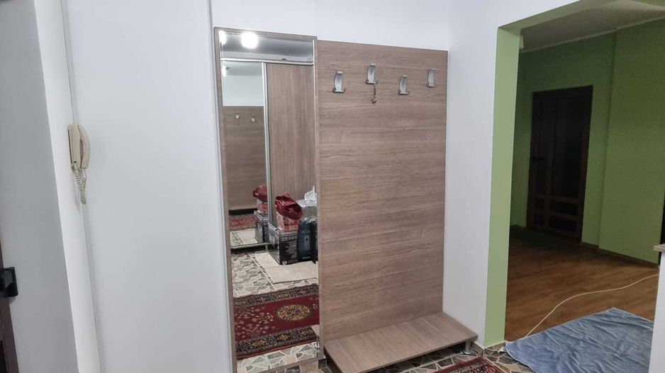 Vand apartament 90 mp in micro 17, Independentei - Poză 5