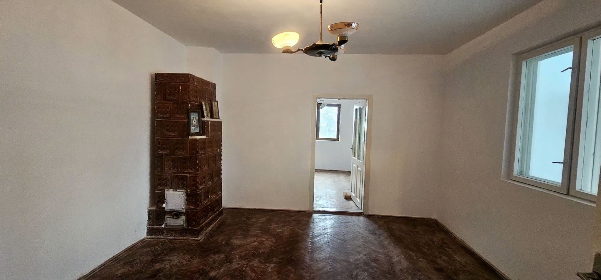 Casa din caramida – Zona Centrala, Parc CFR – Pret 170.000 EUR negociabil - Poză 11