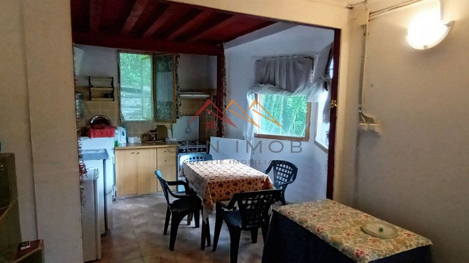 Casa de vacanta, 3 camere, P+M, 51 mp utili, teren 614 mp,Cornu de Jos - Poză 4