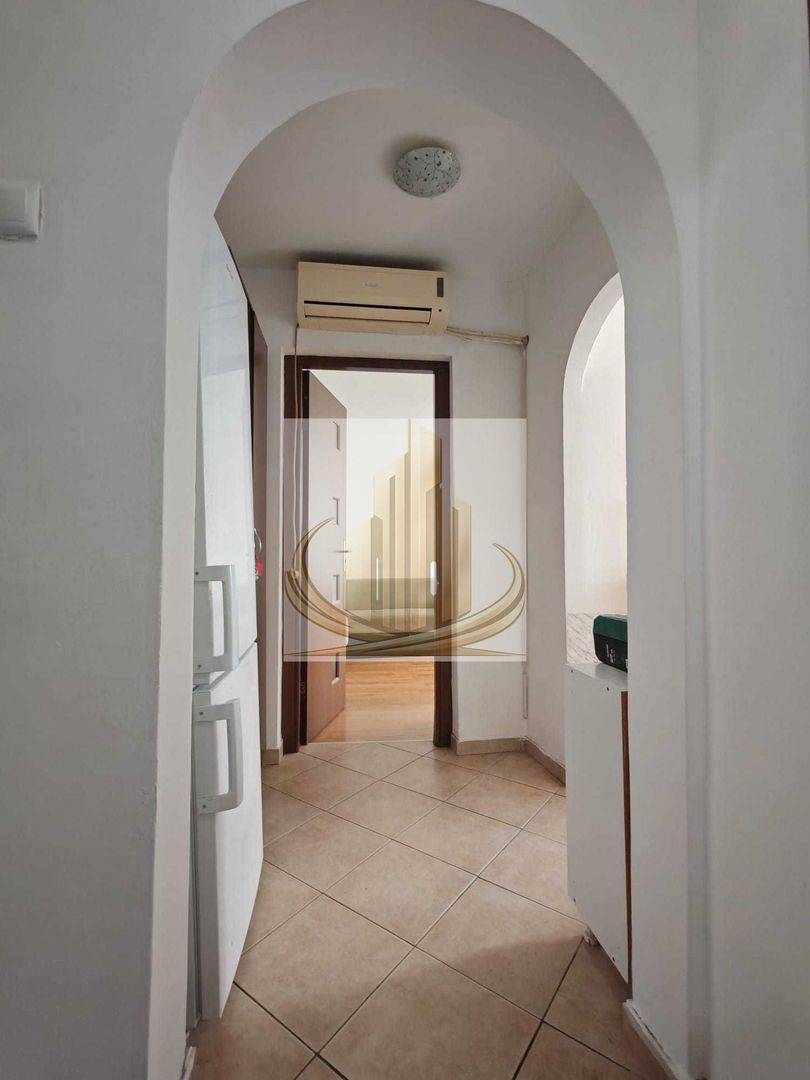 Apartament cu 2 camere, decomandat, Piata Sudului - Poză 2