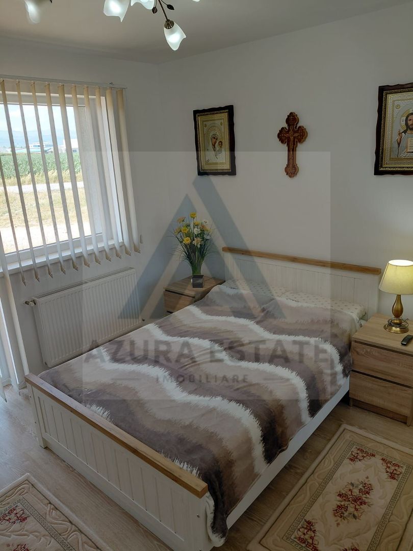 Apartament modern echipat premium 2 camere si baie cu geam in Turnisor - Poză 1