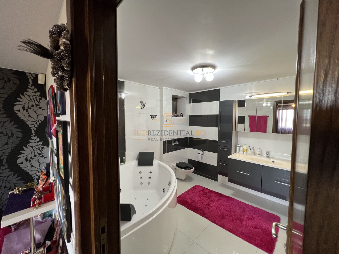 Apartament spațios 5 camere, 232 mp, mobilat și utilat modern, Popesti - Poză 10
