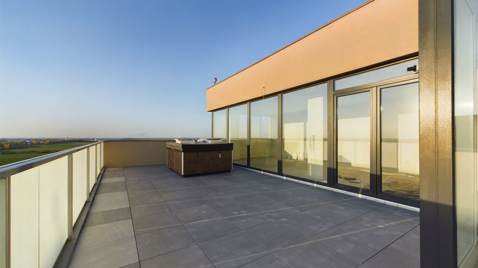 Penthouse 3 camere, terasă 103 mp, Torontalului - Poză 3