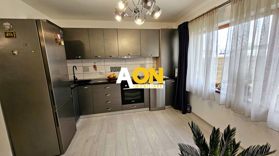 Casa 4 camere, garaj, mobilata, utilata, 311 mp teren, Alba-Micesti - Poză 4