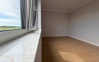 Bucovăț-Duplex 4 Camere-La Cheie - Poză 5