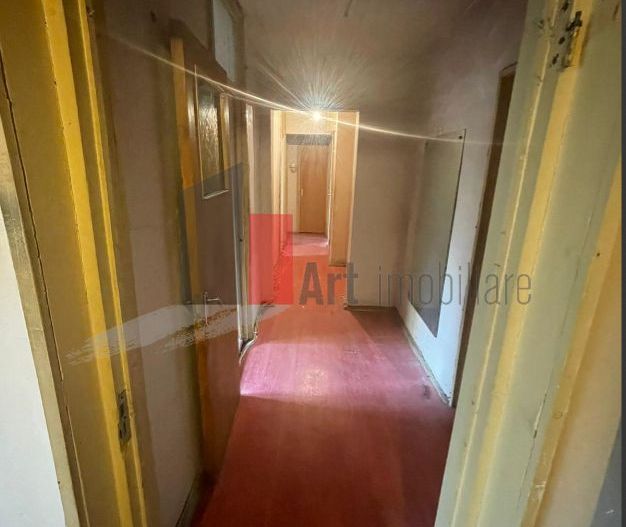 APARTAMENT 4 CAMERE STEFAN CEL MARE - Poză 2