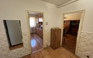 Apartament 3 camere, etaj 3 - zona Cetate - Poză 11