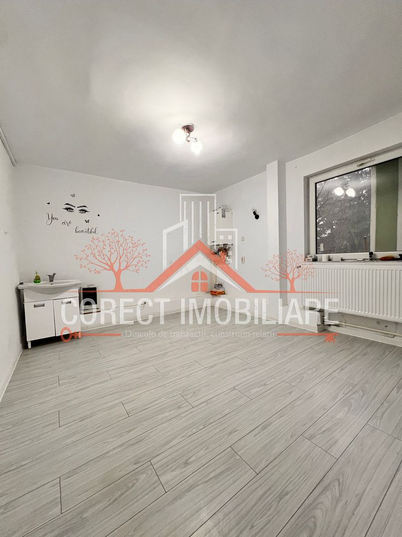 De vânzare apartament etaj1 – Strada Ursului - Poză 4