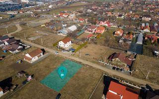 Loc de casa 500 mp în Curtici - Poză 1