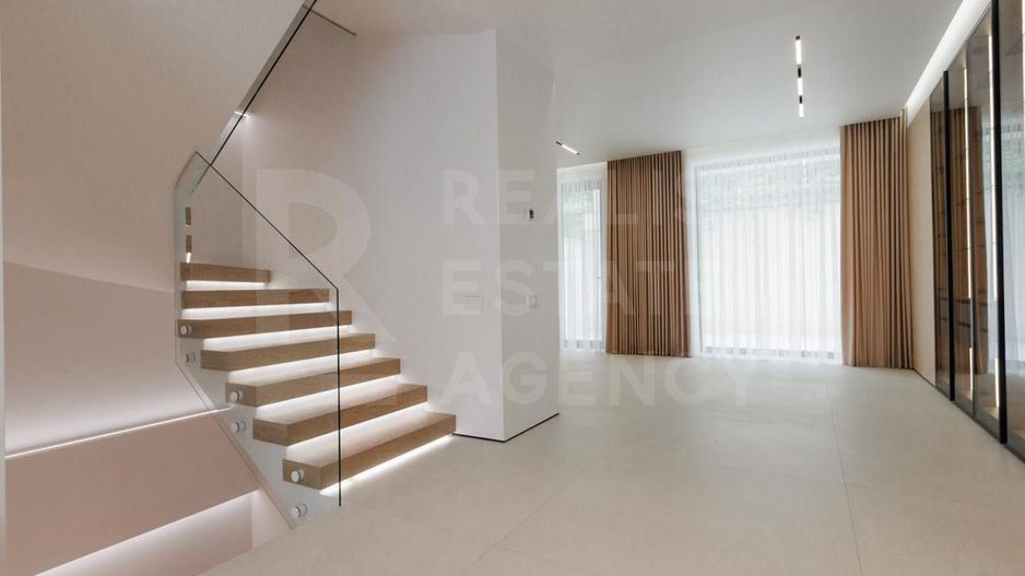 Vânzare, Townhouse, 3 nivele, strada Anton Crihan, Centru - Poză 31