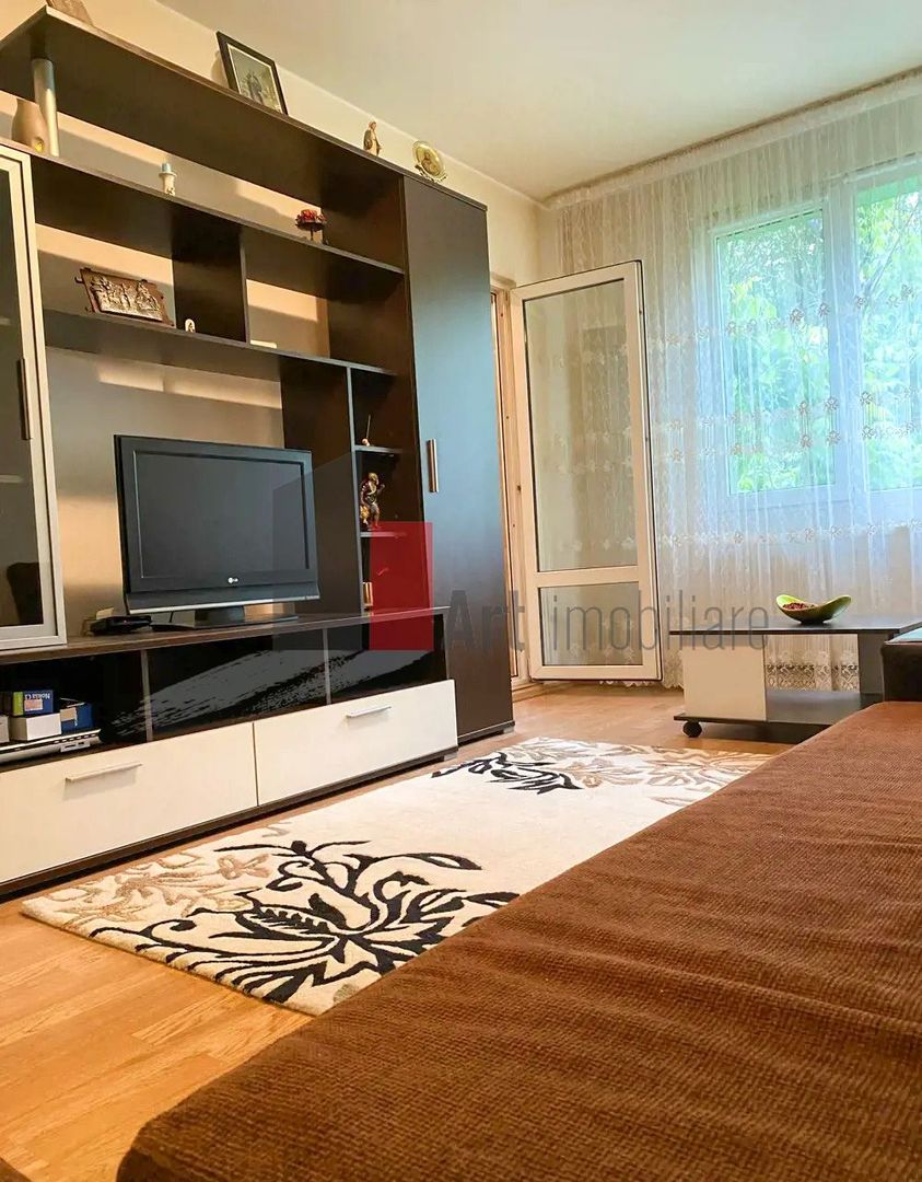 Apartament 3 camere Titan-Sălăjan - Poză 1