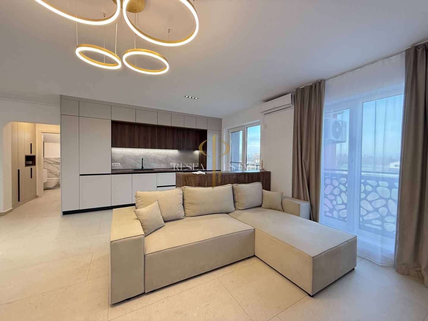 Apartament modern cu 3 camere| Ghiroda - Poză 2